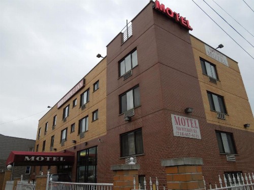 Red Carpet Inn Brooklyn - image 2