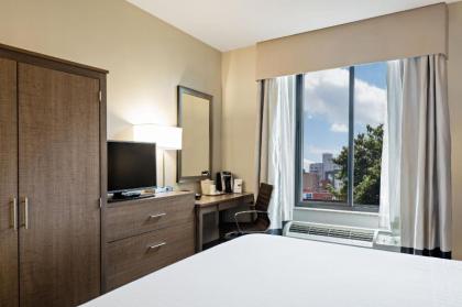 Holiday Inn Express Brooklyn an IHG Hotel Brooklyn New York