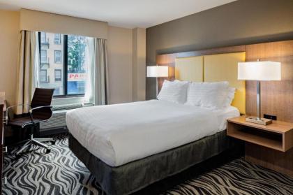 Holiday Inn Express Brooklyn an IHG Hotel - image 9