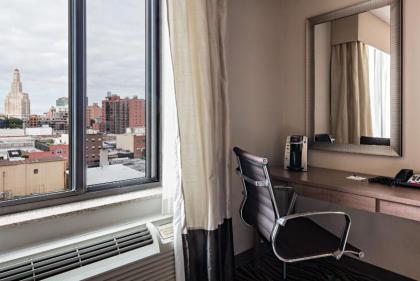 Holiday Inn Express Brooklyn an IHG Hotel - image 13