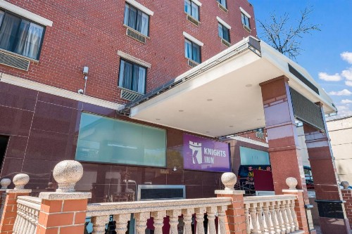 Knights Inn Brooklyn Sunset Park - image 2