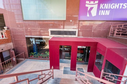 Knights Inn Brooklyn Sunset Park - image 5