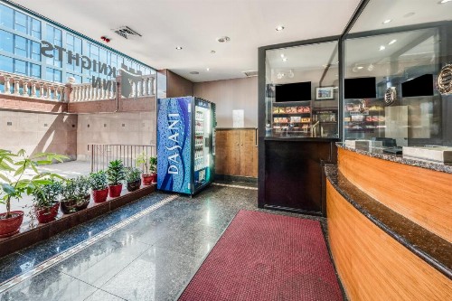Knights Inn Brooklyn Sunset Park - image 6