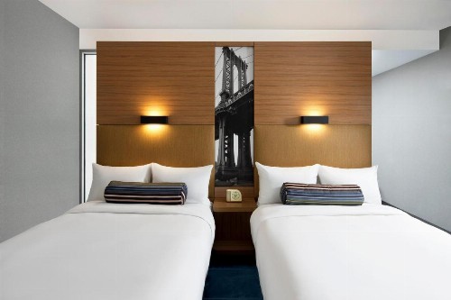 Aloft Brooklyn - image 9