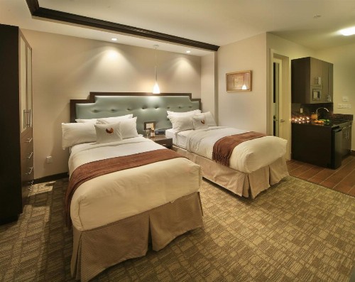 Condor Hotel Brooklyn - image 21