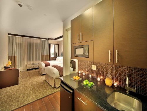 Condor Hotel Brooklyn - image 22