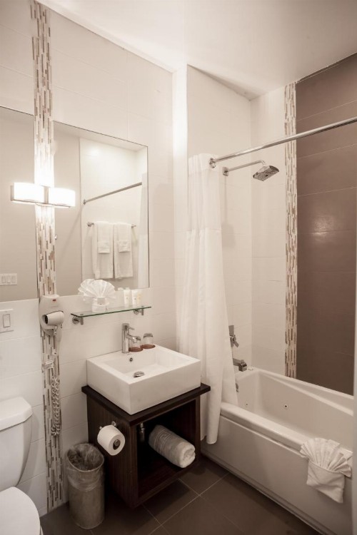 Condor Hotel Brooklyn - image 29