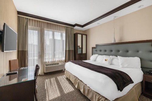 Condor Hotel Brooklyn - image 44