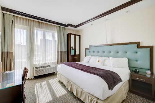 Condor Hotel Brooklyn - image 46