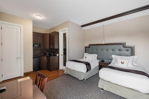 Condor Hotel Brooklyn - image 48