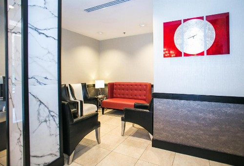 Pointe Plaza Hotel - image 37