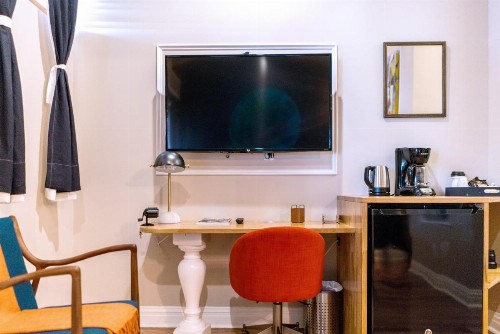 The Box House Hotel - image 12