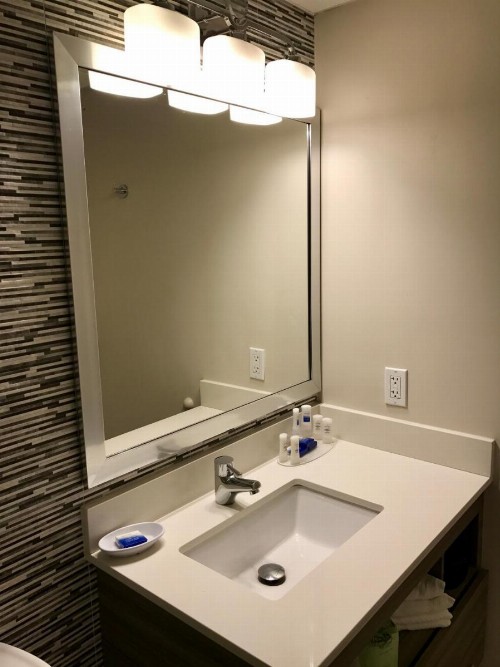 Best Western Plus Brooklyn Bay Hotel - image 44