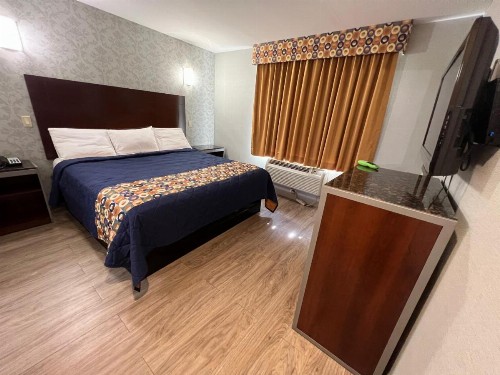 Atlantic Motor Inn - image 10