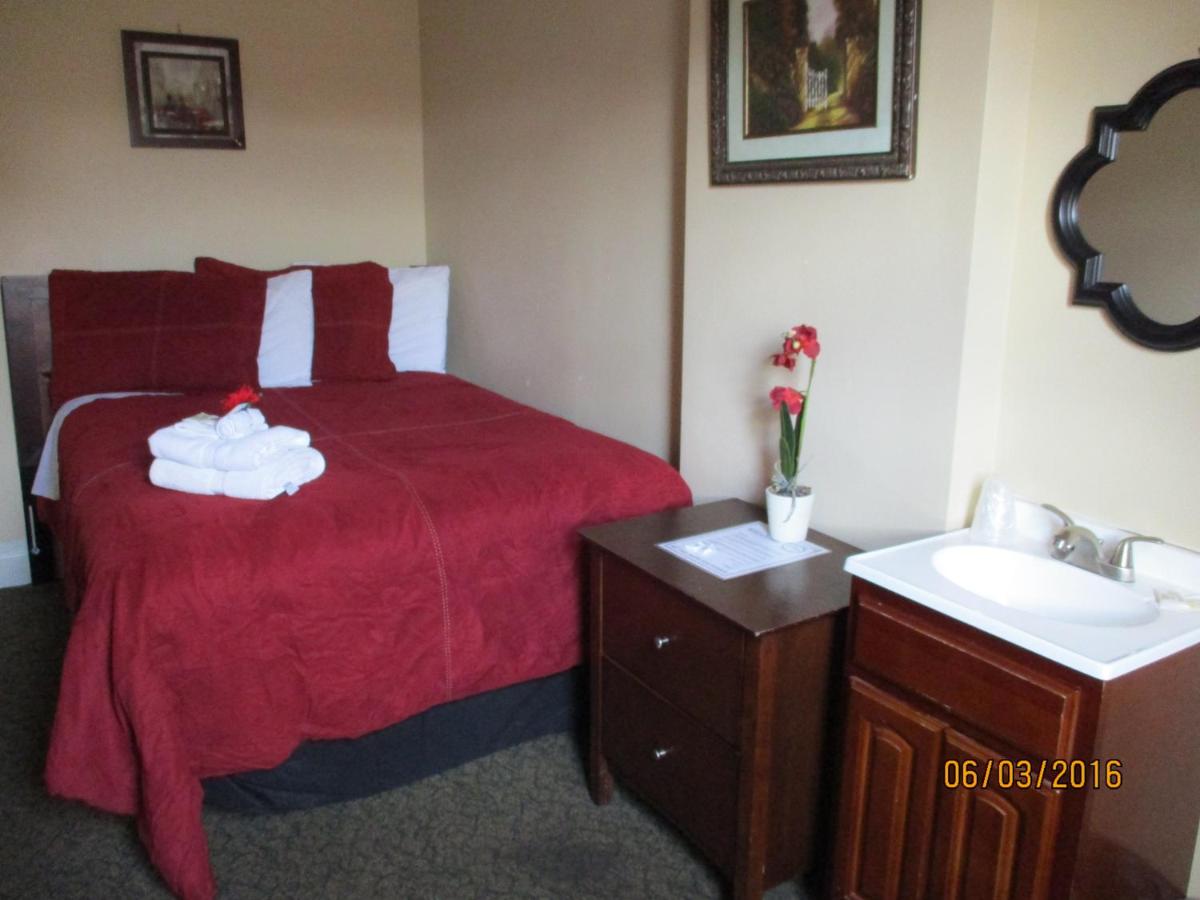 Neptune Hotel - image 3
