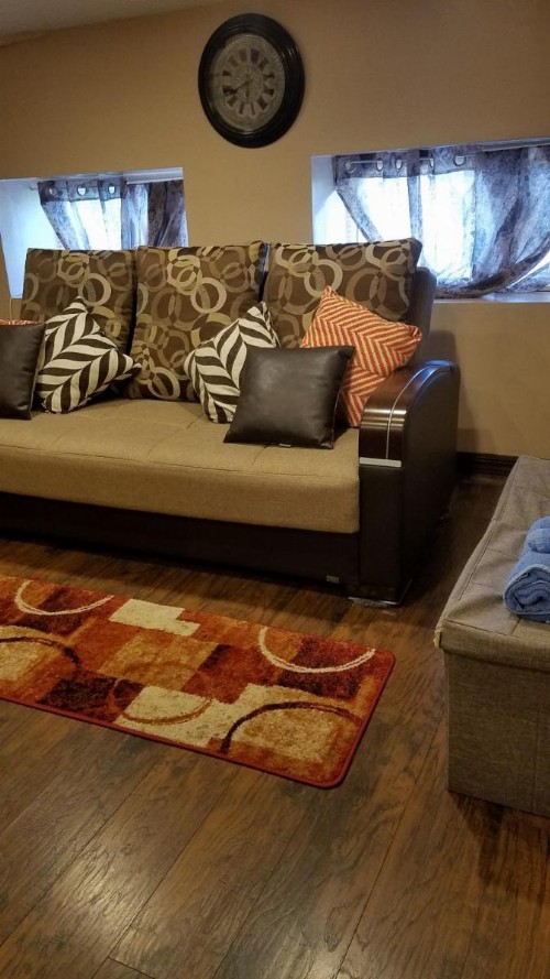 Gabriel's Luxury Suite - image 32