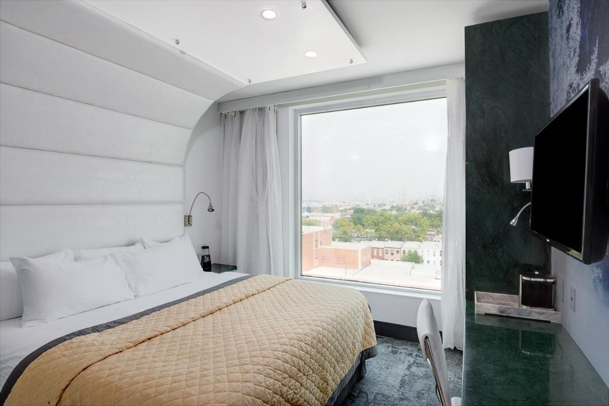 Wyndham Garden Brooklyn Sunset Park - image 7