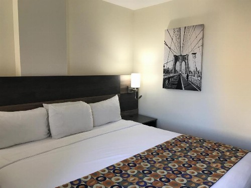 Bogart Hotel - image 5