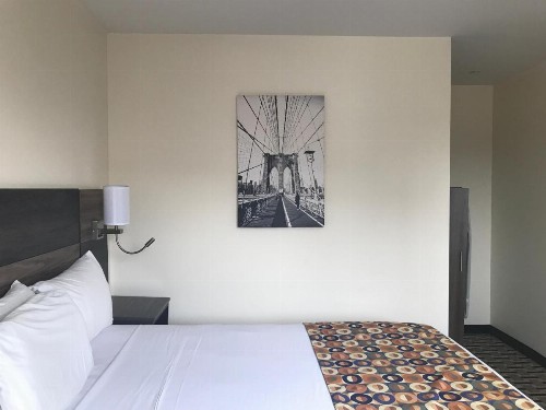 Bogart Hotel - image 6