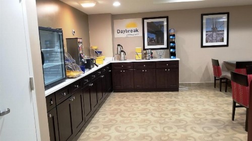 Days Inn by Wyndham Brooklyn Marine Park - image 26