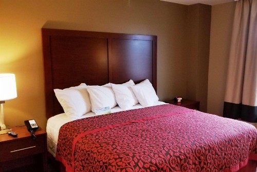 Days Inn by Wyndham Brooklyn Marine Park - image 28