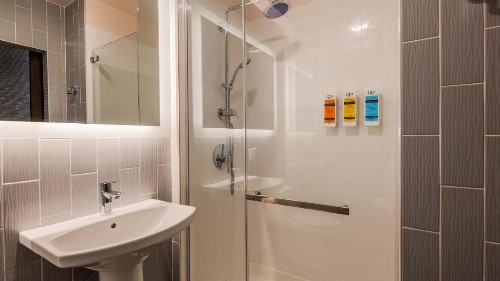 GLo Best Western Brooklyn NYC - image 22