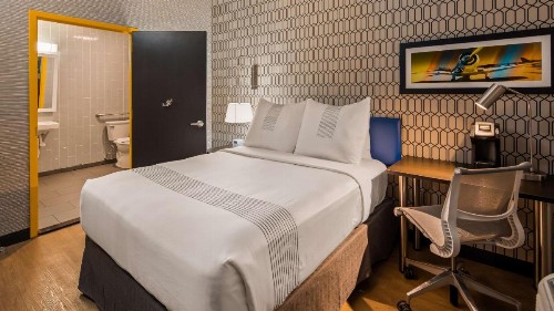 GLo Best Western Brooklyn NYC - image 35