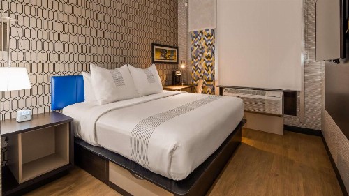 GLo Best Western Brooklyn NYC - image 37