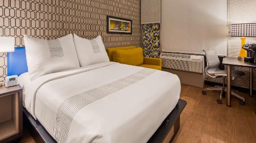 GLo Best Western Brooklyn NYC - image 41