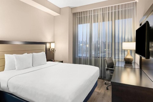 Comfort Inn Prospect Park-Brooklyn - image 18