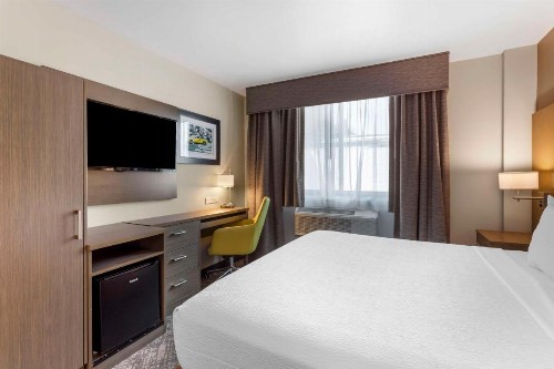 Best Western Brooklyn-Coney Island Inn - image 16