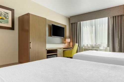 Best Western Brooklyn-Coney Island Inn - image 17