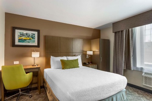 Best Western Brooklyn-Coney Island Inn - image 18