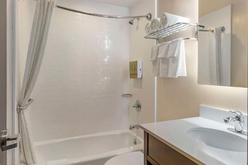 Best Western Brooklyn-Coney Island Inn - image 2