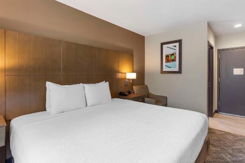 Best Western Brooklyn-Coney Island Inn - image 22