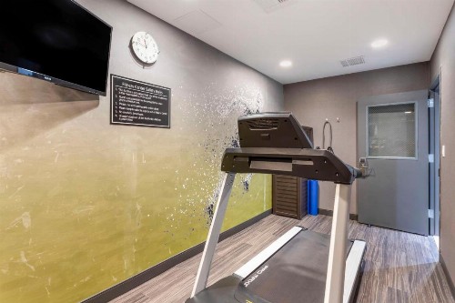 Best Western Brooklyn-Coney Island Inn - image 25