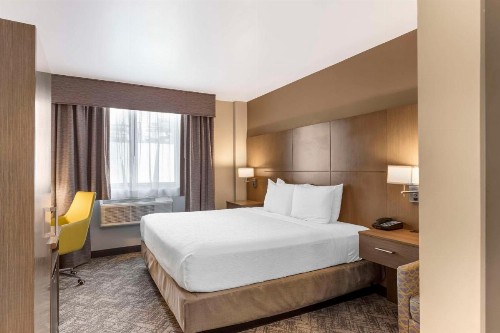 Best Western Brooklyn-Coney Island Inn - image 30