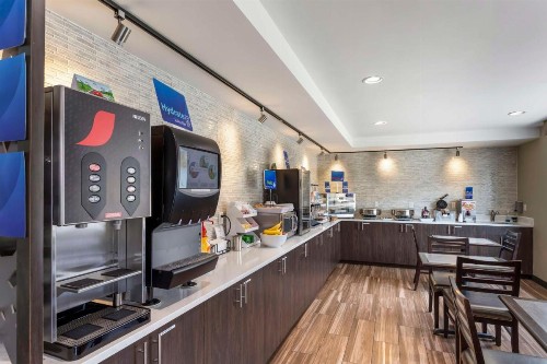 Best Western Brooklyn-Coney Island Inn - image 32