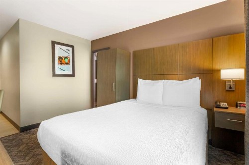 Best Western Brooklyn-Coney Island Inn - image 6