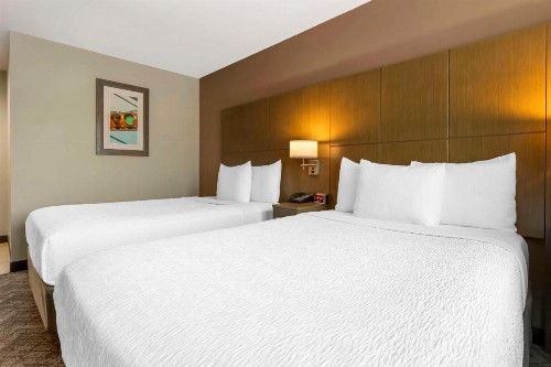 Best Western Brooklyn-Coney Island Inn - image 9