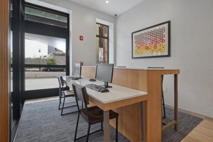 Holiday Inn Express - Brooklyn - Bushwick  an IHG Hotel - image 13