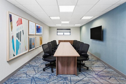 Holiday Inn Express Brookpark-Cleveland Airport Hotel - image 46