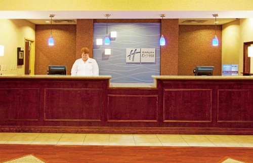 Holiday Inn Express Hotel & Suites Brooksville-I-75 an IHG Hotel - image 10