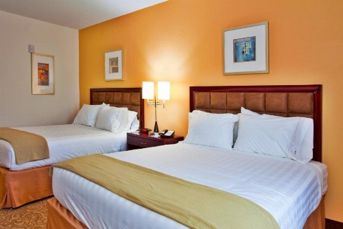 Holiday Inn Express Hotel & Suites Brooksville-I-75 an IHG Hotel - image 28