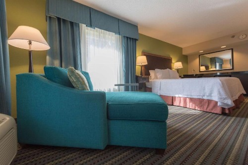 Hampton Inn Brooksville Dade City - image 20