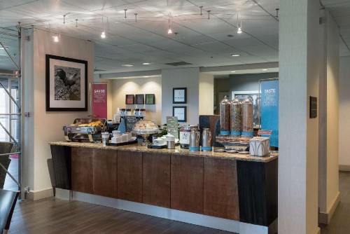Hampton Inn Brooksville Dade City - image 21