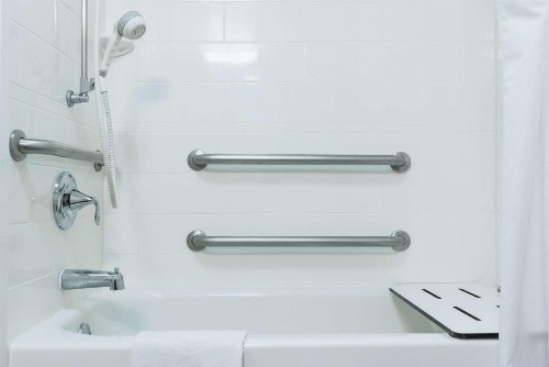 Hampton Inn Brooksville Dade City - image 23