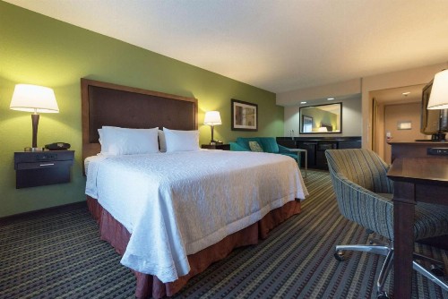 Hampton Inn Brooksville Dade City - image 37