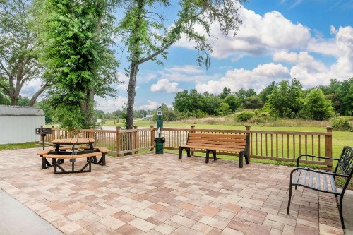 Microtel Inn & Suites by Wyndham Brooksville - image 15