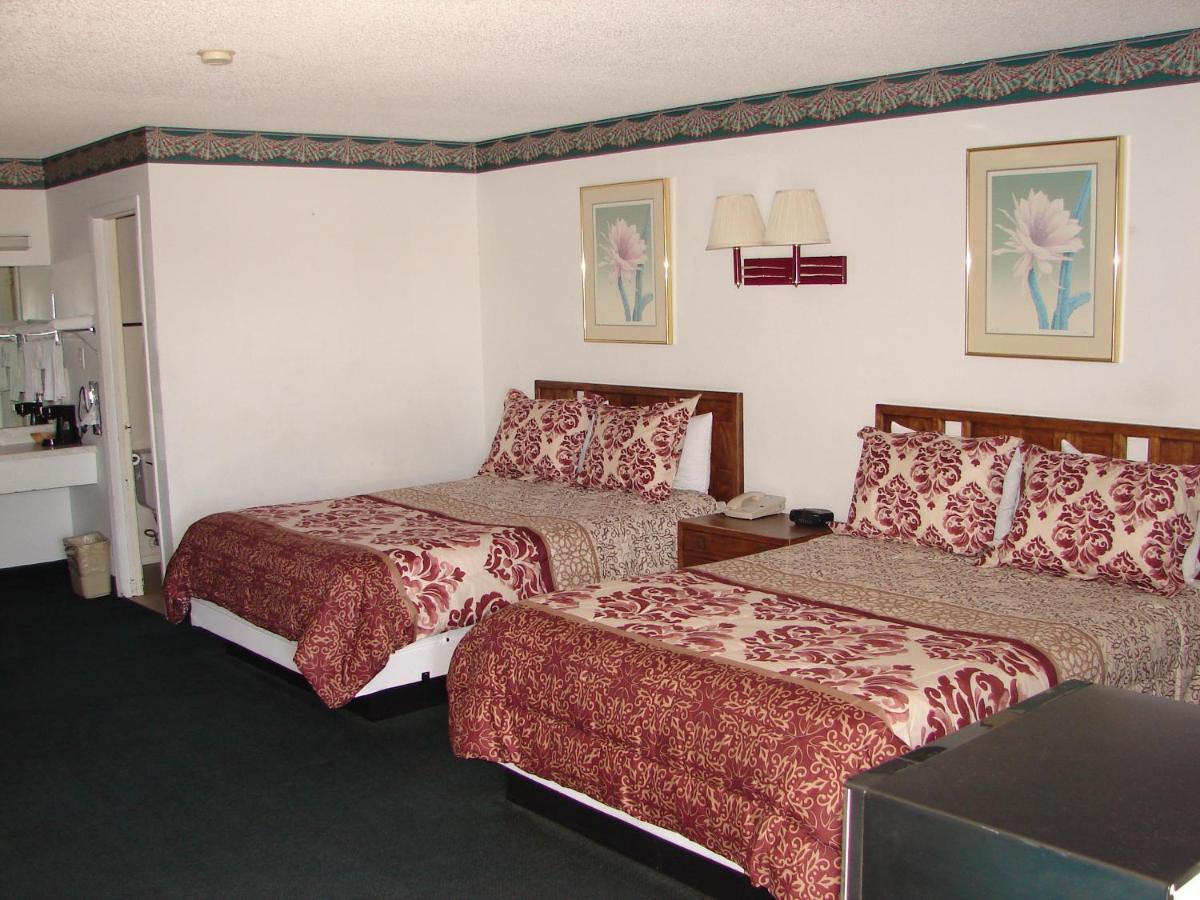 Gate 1 Inn - main image